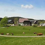 Sugar Farm Weideblick * سانكت غورغين إم شفارزفالد